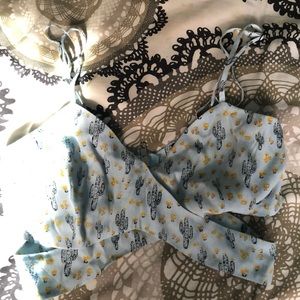 For love and lemons crop top